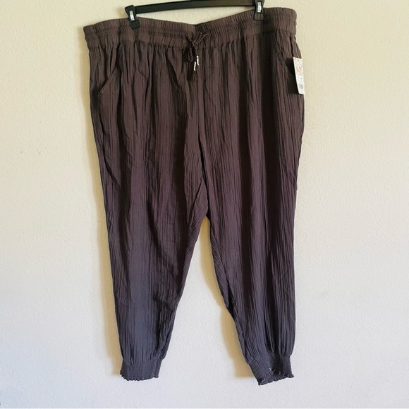 Kensie Charcoal Gray Pants - Picture 1 of 10